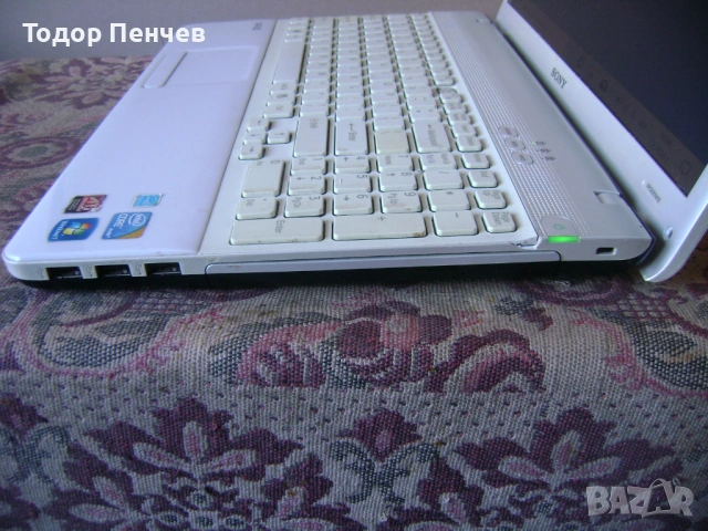 Лаптоп 15.6 Sony Vaio PCG-71212M - Core i3, 4 GB RAM, 320 GB HDD, снимка 3 - Лаптопи за дома - 53747311