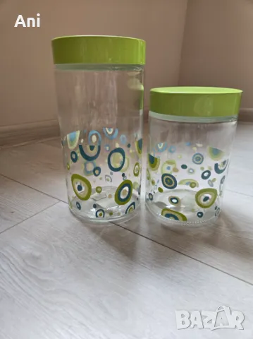 Стъклени буркани със зелени десени и капачки, снимка 3 - Буркани, бутилки и капачки - 49933806