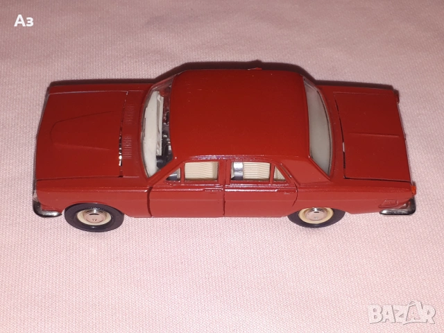 Руски модел Волга ГАЗ 24 - A14 1:43 Сделано в СССР USSR , снимка 3 - Колекции - 53657858