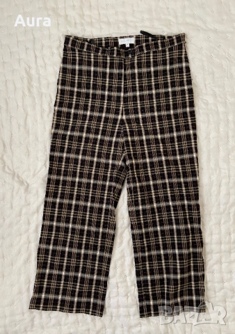Vintage High Waisted Plaid Capri Pants