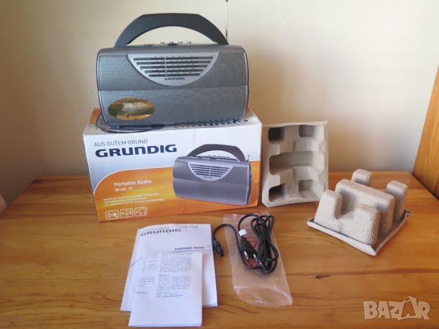 ново-GRUNDIG music 70 ,радио,2012год, снимка 2 - Радиокасетофони, транзистори - 45200442