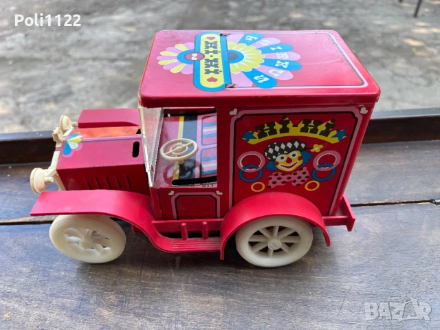 Стара детска количка