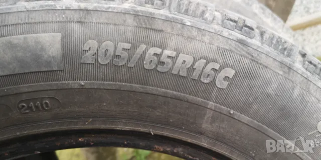 Бусови зимни гуми Michelin 205/65R16C, 6мм грайфер, снимка 2 - Гуми и джанти - 48652478