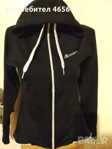 ДАМСКО СПОРТНО ГОРНИЩЕ Armstar  с Качулка - размер. S, снимка 2 - Спортни екипи - 52517476