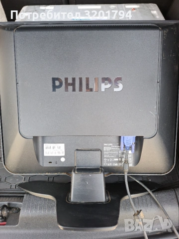 LCD Монитор Philips 190C7 19", снимка 3 - Монитори - 54199241