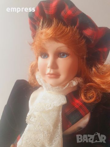 Порцеланова кукла Alberon Lorraine , снимка 5 - Колекции - 46189765