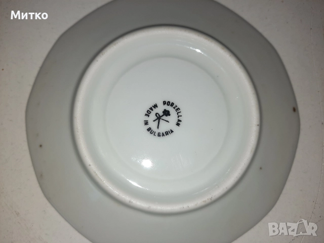 Ретро Български порцеланов сервиз за кафе, снимка 8 - Сервизи - 52802839