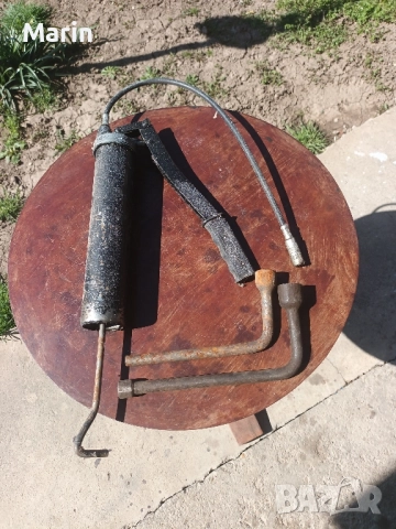 ръчен такаламит за гресирване