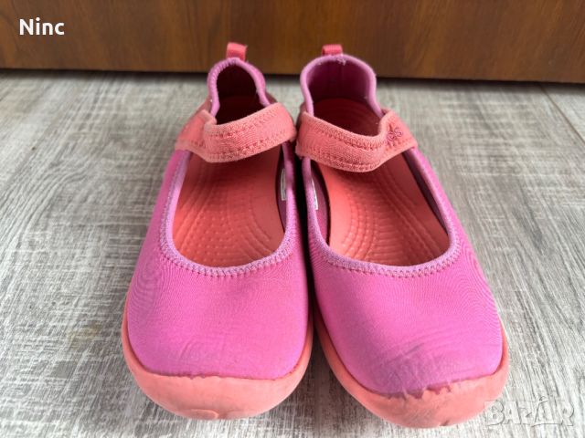 Детски гуменки Crocs 34, снимка 2 - Детски гуменки - 45750527