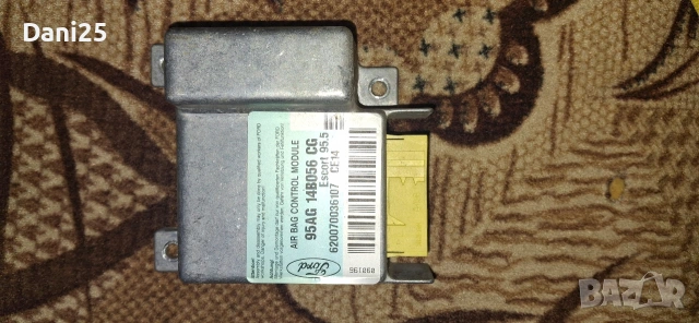 Продавам части от форд ескорт комби 1996 1.4 бензин , снимка 2 - Части - 53702042