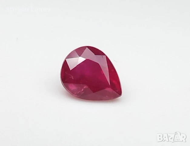 Очарователен ненагряван рубин с красив цвят 1.29кт.! Сертификат! Нов!, снимка 12 - Други - 47553330