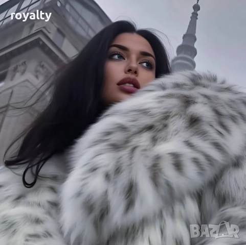 Луксозно Дамско Палто , снимка 3 - Палта, манта - 52884418