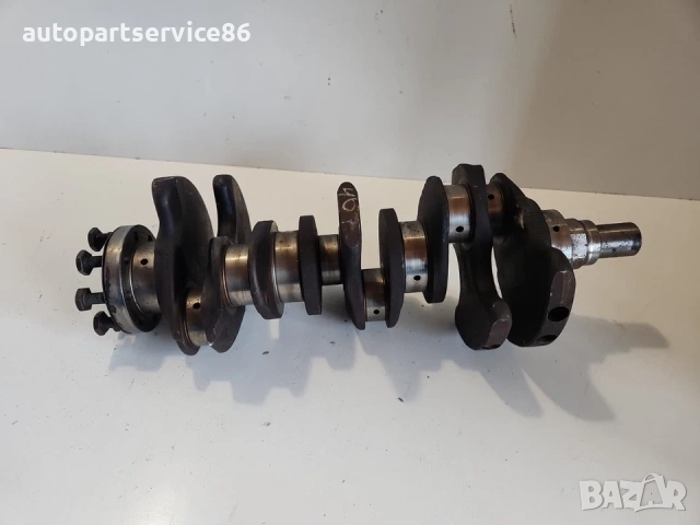 Колянов вал V6 за Peugeot 407 3.0 Купе (2003-2012), снимка 3 - Части - 53699798