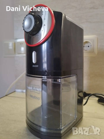 Електрическа кафемелачка Molino, черна/червена, снимка 10 - Кафемашини - 52873412