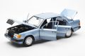 Mercedes-Brnz 230 E W124 1990 - мащаб 1:18 на Norev моделът е нов в кутия, снимка 3