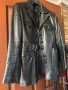 Кожено яке с колан, снимка 1