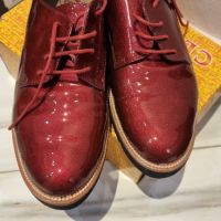 Червени лечение обувки , снимка 2 - Дамски ежедневни обувки - 45608195