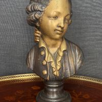 Бронзова скулптура на Wolfgang Amadeus Mozart, снимка 1 - Статуетки - 45335482