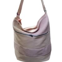 Обединете стил и разнообразие с нашата двуцветна кожена дамска чанта, снимка 4 - Чанти - 45342061