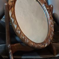 Огледало , снимка 2 - Антикварни и старинни предмети - 45569697