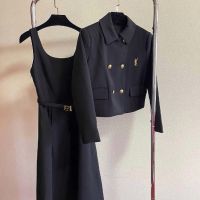 Елегантен сет рокля и сако YSL, снимка 1 - Комплекти - 45433624