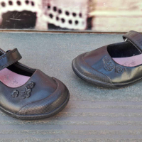 Английски детски обувки естествена кожа-CLARKS , снимка 1 - Детски обувки - 44971485