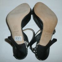 JUST CAVALLI оригинални НОВИ 37-37,5, снимка 4 - Дамски елегантни обувки - 45898632
