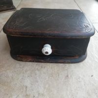 Стари дървени кутии ръчно изработена. , снимка 9 - Антикварни и старинни предмети - 45374725