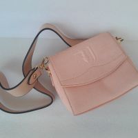 Розова чанта, снимка 3 - Чанти - 45434873