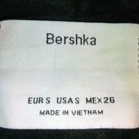 СТРАХОТНО ПРЕХОДНО САКО BERSHKA, р-р S/M. 32 лв., снимка 3 - Сака - 45834832