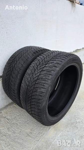 Dunlop Blizzak 245 40 19 DOT 22, снимка 1
