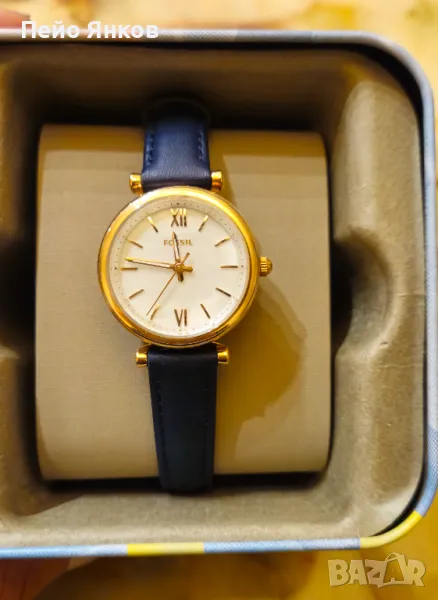 Часовник дамски Fossil, снимка 1