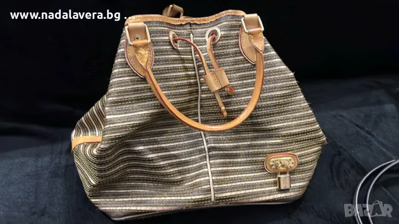 Оригинална Чанта Louis Vuitton Argent Monogram Eden Neo Bag, снимка 1