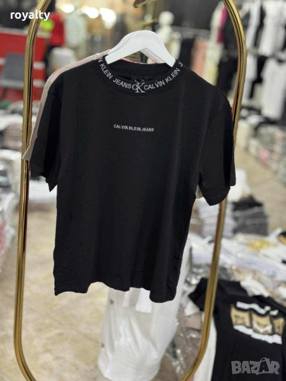 Calvin Klein Дамски Тениски Два Цвята , снимка 1