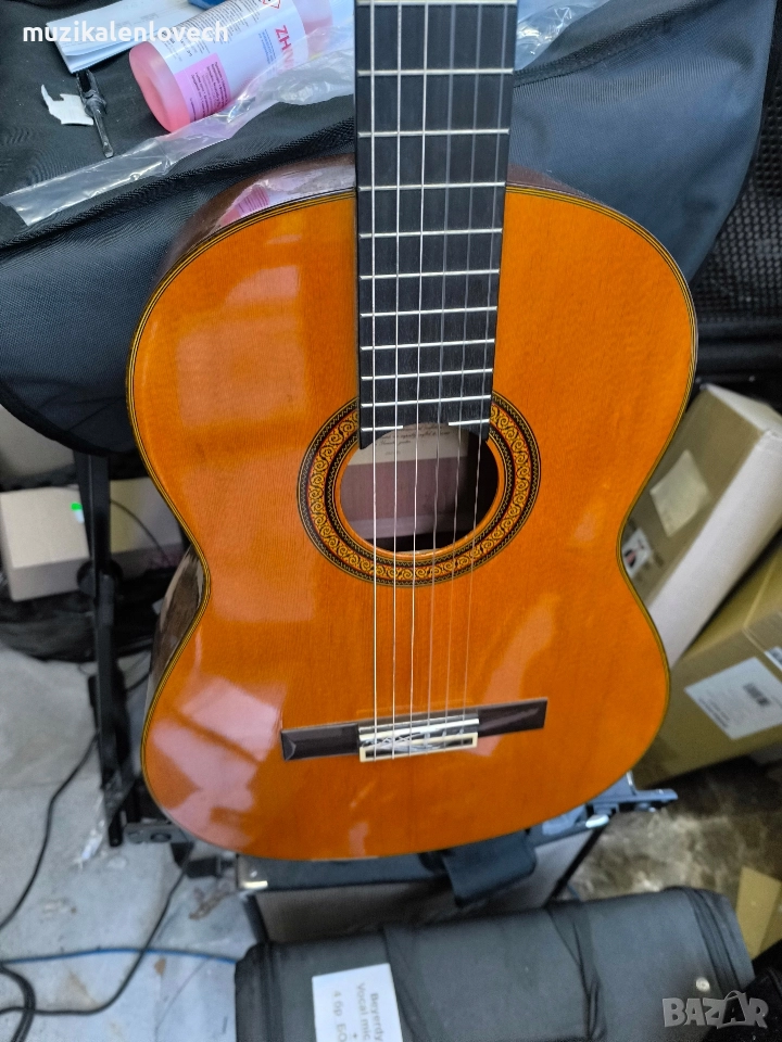 Класическа китара Yamaha G-231-II (УПОТРЕБЯВАНА) като нова , снимка 1