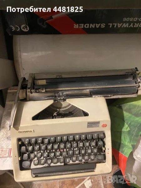 Пишеща Машина Олимпиа, снимка 1