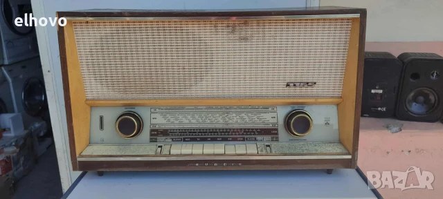 Старо лампово радио Grundig 3365