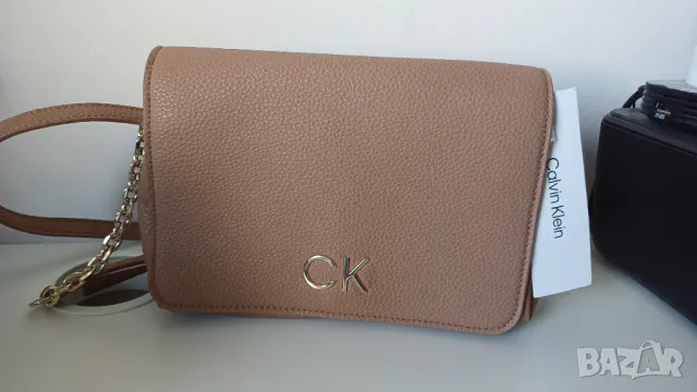 Calvin klein  нова чанта , снимка 8 - Чанти - 50411509