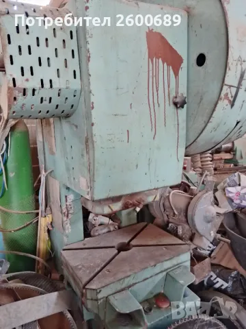 Ексцентрик преса 25 тона българска