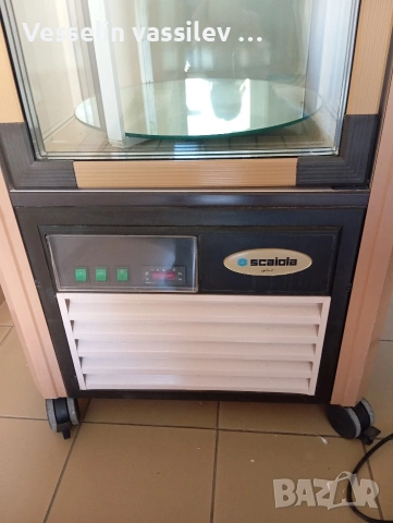 хладилна витрина за торти , снимка 2 - Хладилни витрини и фризери - 53821765