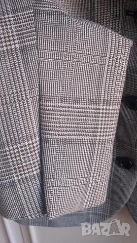 Дамско сако, снимка 3 - Сака - 54229139