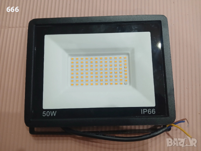 LED прожектор 50W, снимка 3 - Други - 54084404