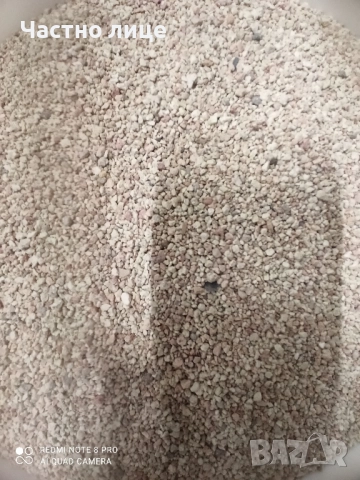 бентонит за котешка тоалетна 