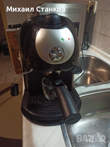 Кафе машина Делонги 