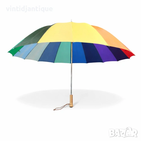 Винтидж чадъри - червеният е с бамбукова дръжка другите са класически дизайн, снимка 4 - Антикварни и старинни предмети - 54111584