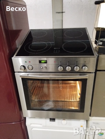 Фурна с плот NEFF, снимка 3 - Печки, фурни - 53812130