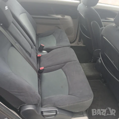 Митсубиши Грандис, снимка 8 - Автомобили и джипове - 50450270