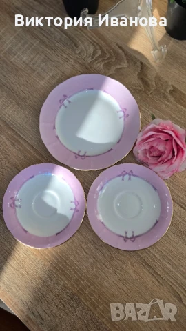 три подложни чинийки