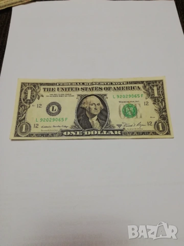 банкнота от 1 долар от 1981 г., снимка 2 - Нумизматика и бонистика - 53478993