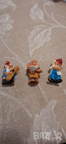 киндер играчки 